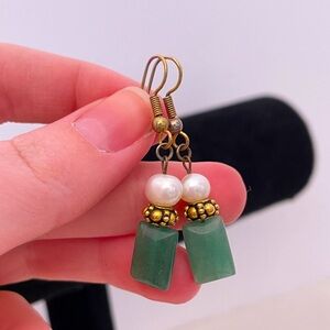 Vintage Real PEARL & Real JADE Stone Minimalist Office Mermaid Beach Earrings